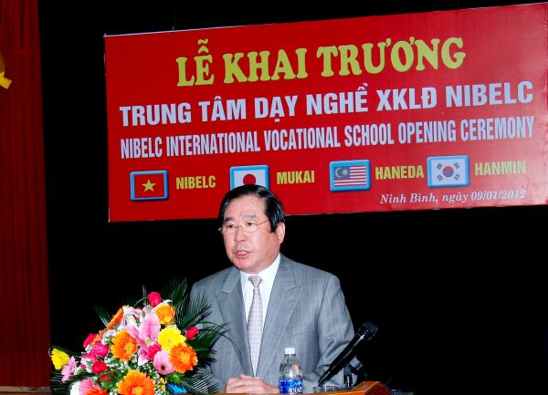 Khai truong 5.jpg